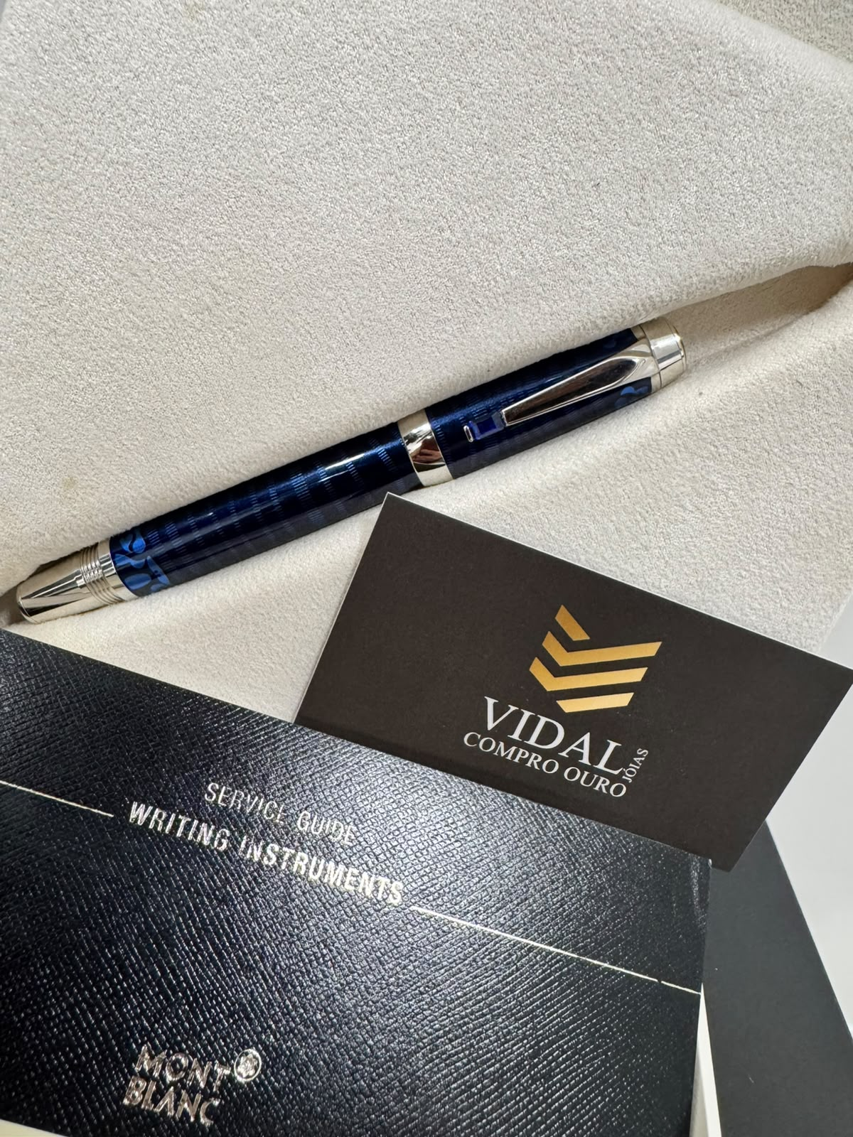 Caneta especial apresentada à Vidal Joias para avaliação